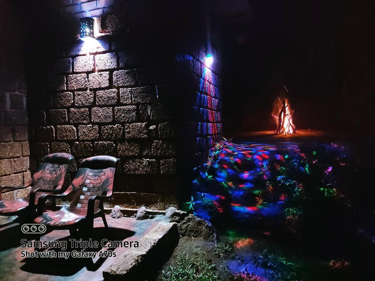 The Dream Apartment Sanivarsante ภายนอก รูปภาพ