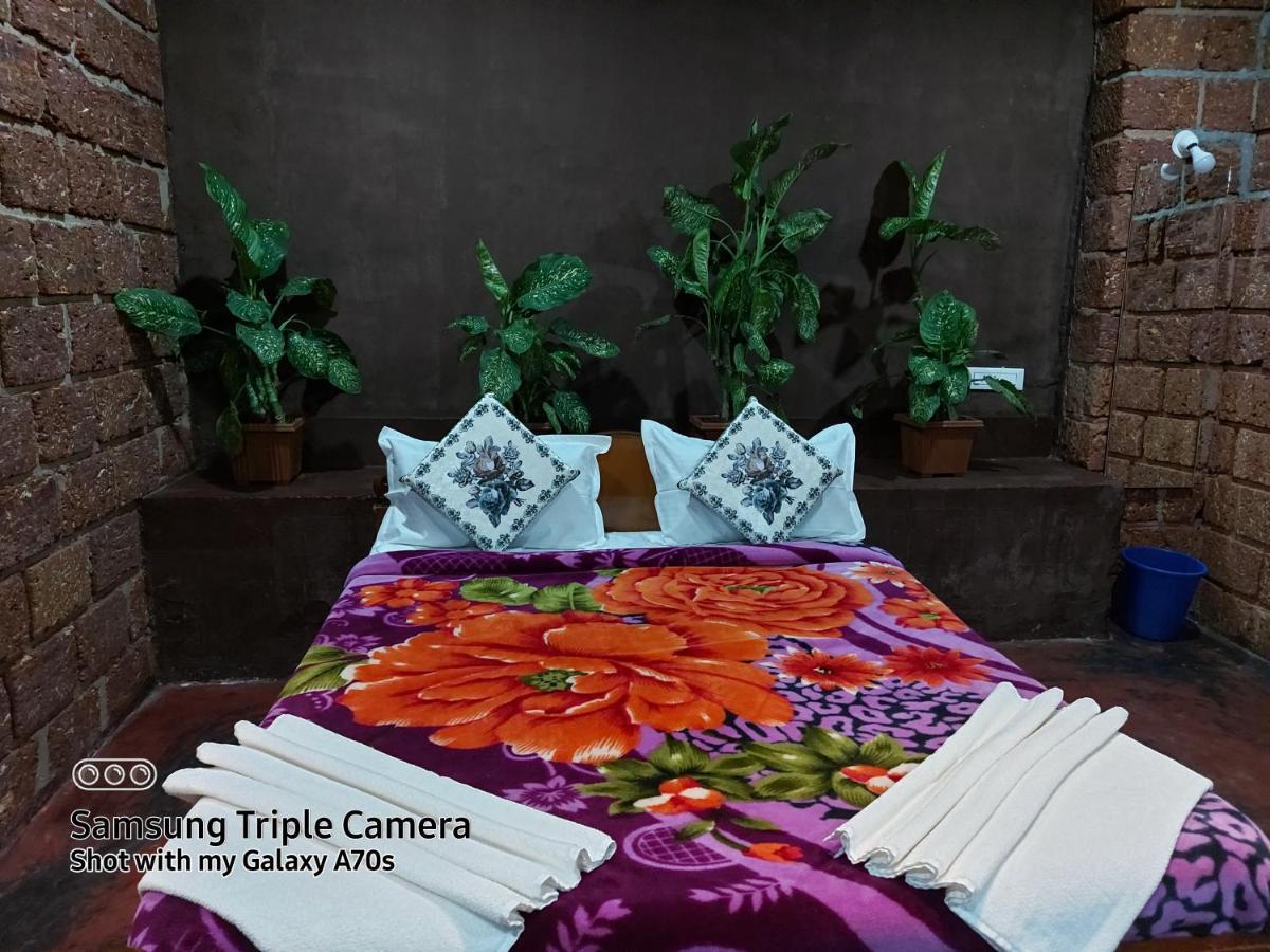 The Dream Apartment Sanivarsante ภายนอก รูปภาพ